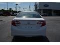 Super White - Camry SE Photo No. 4