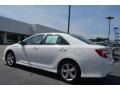 Super White - Camry SE Photo No. 5