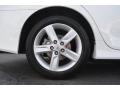 Super White - Camry SE Photo No. 8