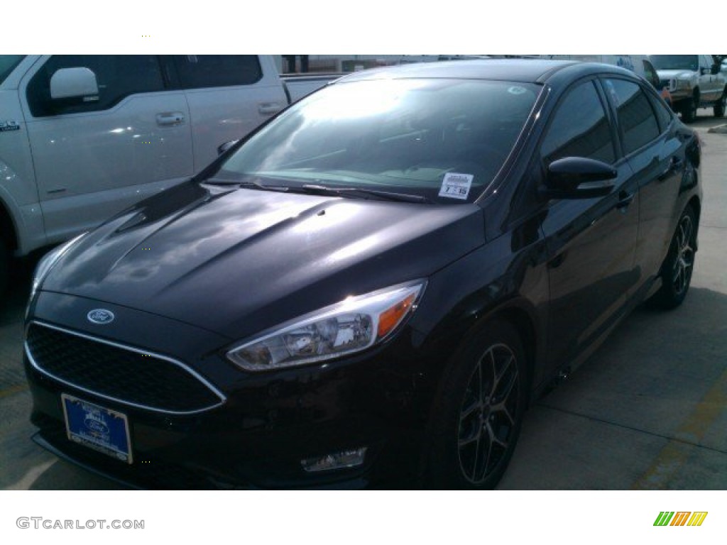 2015 Focus SE Sedan - Tuxedo Black Metallic / Charcoal Black photo #5