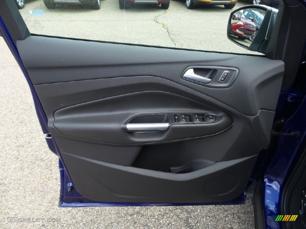 2016 Ford Escape SE 4WD Charcoal Black Door Panel Photo #105525173