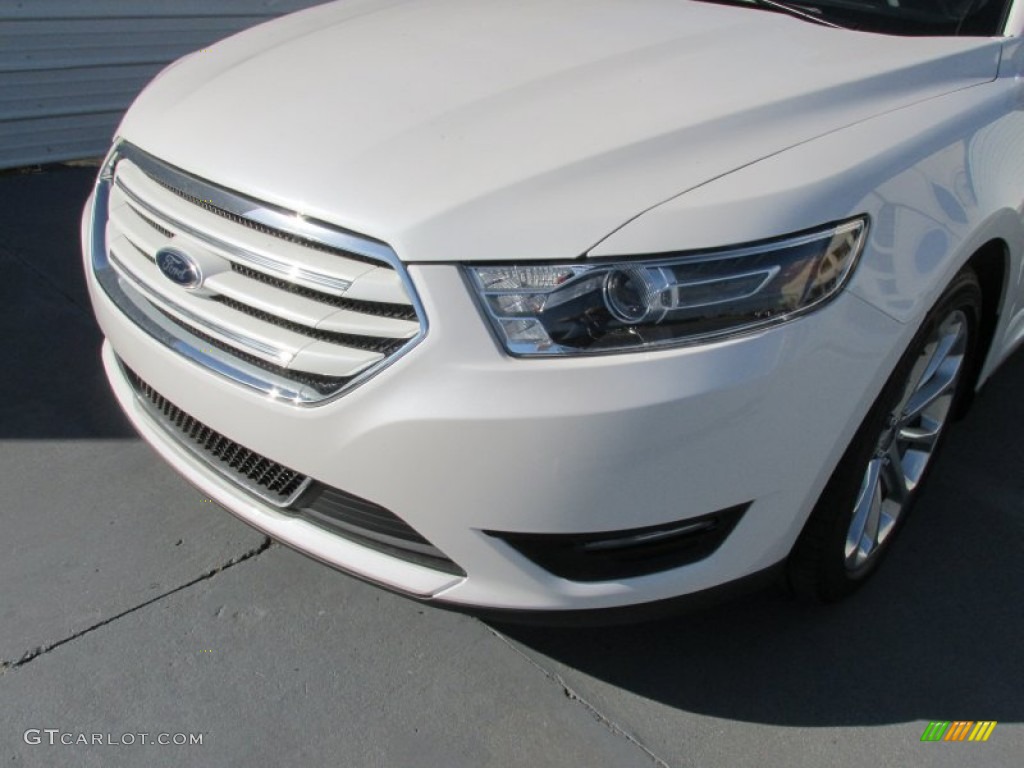 2015 Taurus Limited - White Platinum Metallic / Charcoal Black photo #10