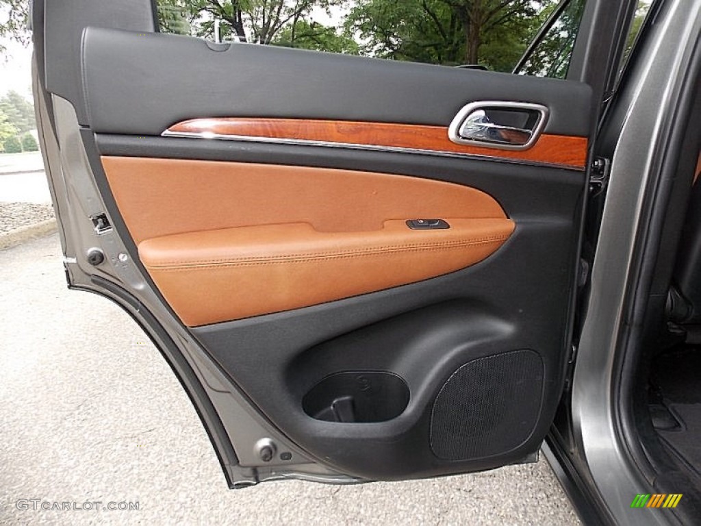 2012 Jeep Grand Cherokee Overland 4x4 New Saddle/Black Door Panel Photo #105530642