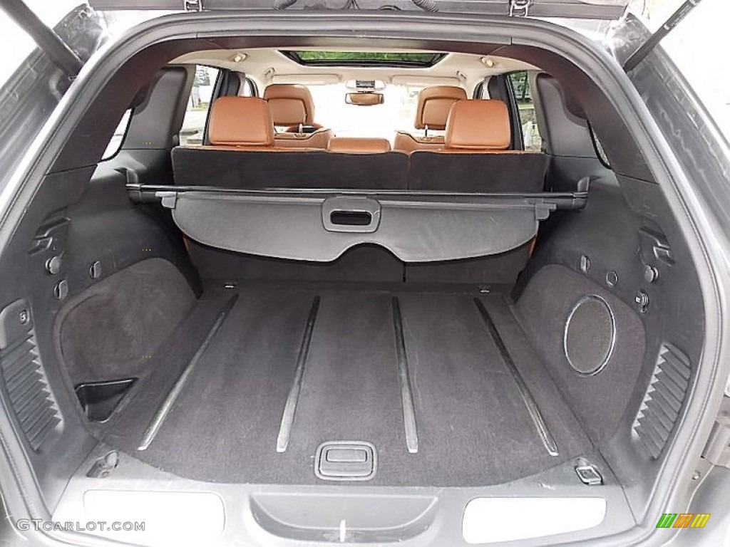 2012 Jeep Grand Cherokee Overland 4x4 Trunk Photo #105530828