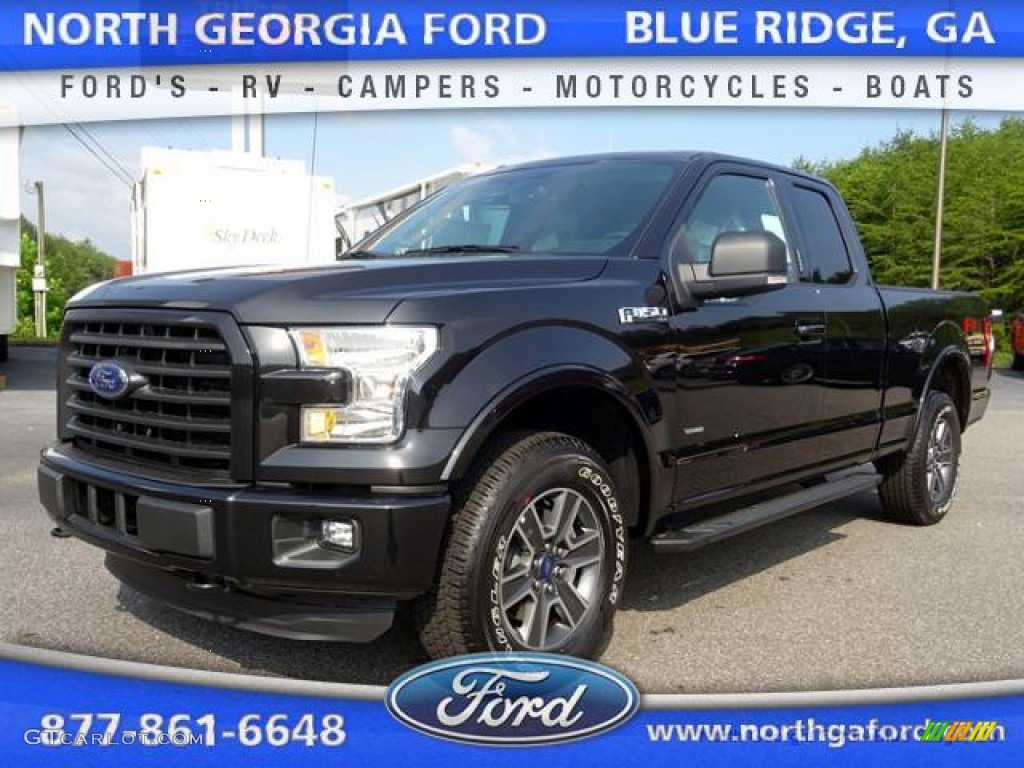 2015 F150 XLT SuperCab 4x4 - Tuxedo Black Metallic / Black photo #1