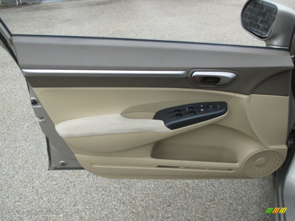 2006 Honda Civic EX Sedan Ivory Door Panel Photo #105537513