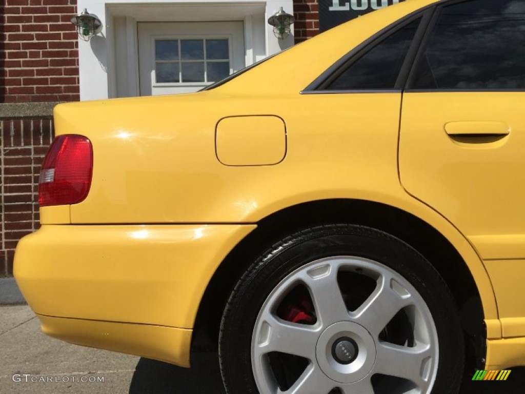 2001 S4 2.7T quattro Sedan - Imola Yellow / Onyx photo #39