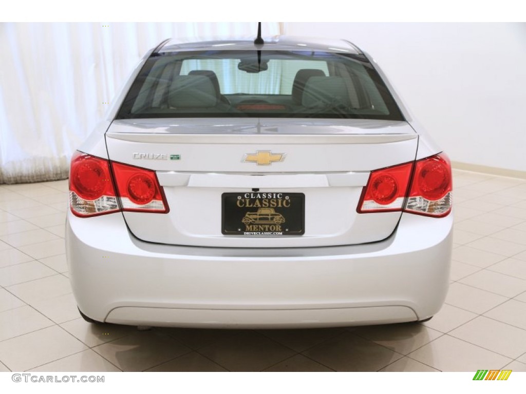 2014 Cruze Eco - Silver Ice Metallic / Medium Titanium photo #13