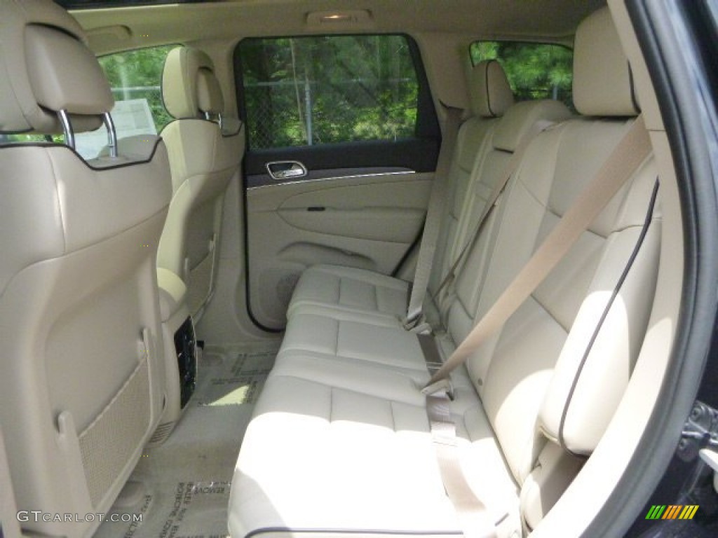 2015 Grand Cherokee Overland 4x4 - Black Forest Green Pearl / Brown/Light Frost Beige photo #11