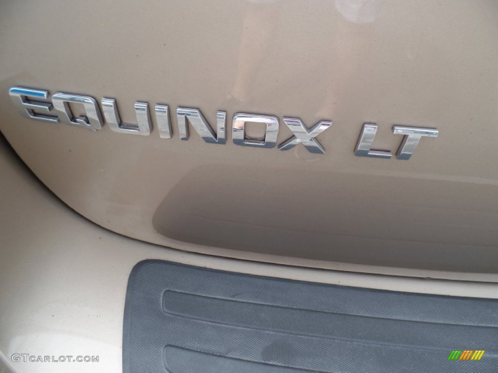 2008 Chevrolet Equinox LT Marks and Logos Photos