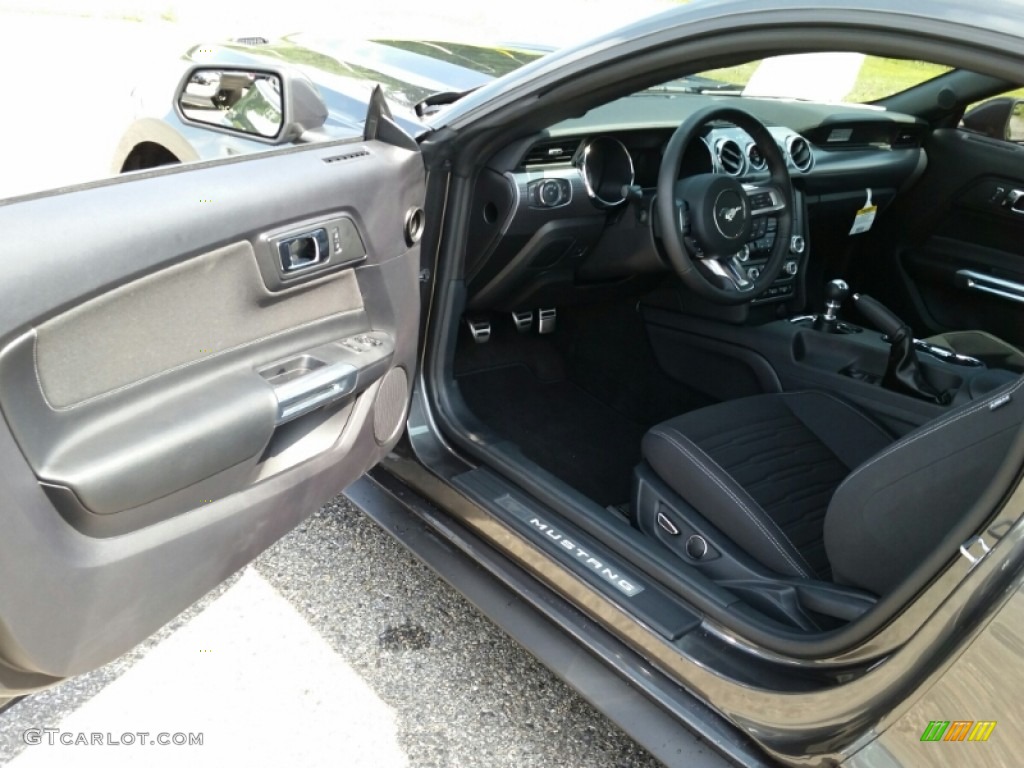 Ebony Interior 2015 Ford Mustang GT Coupe Photo #105558918