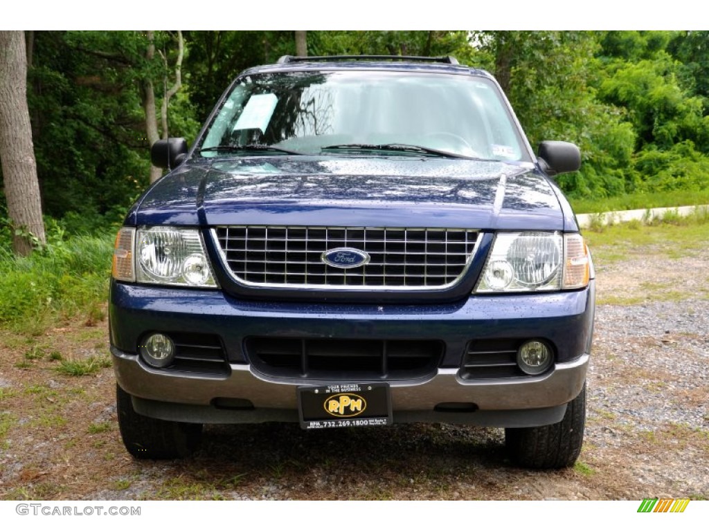 2004 Explorer XLT 4x4 - Dark Blue Pearl Metallic / Gray photo #2