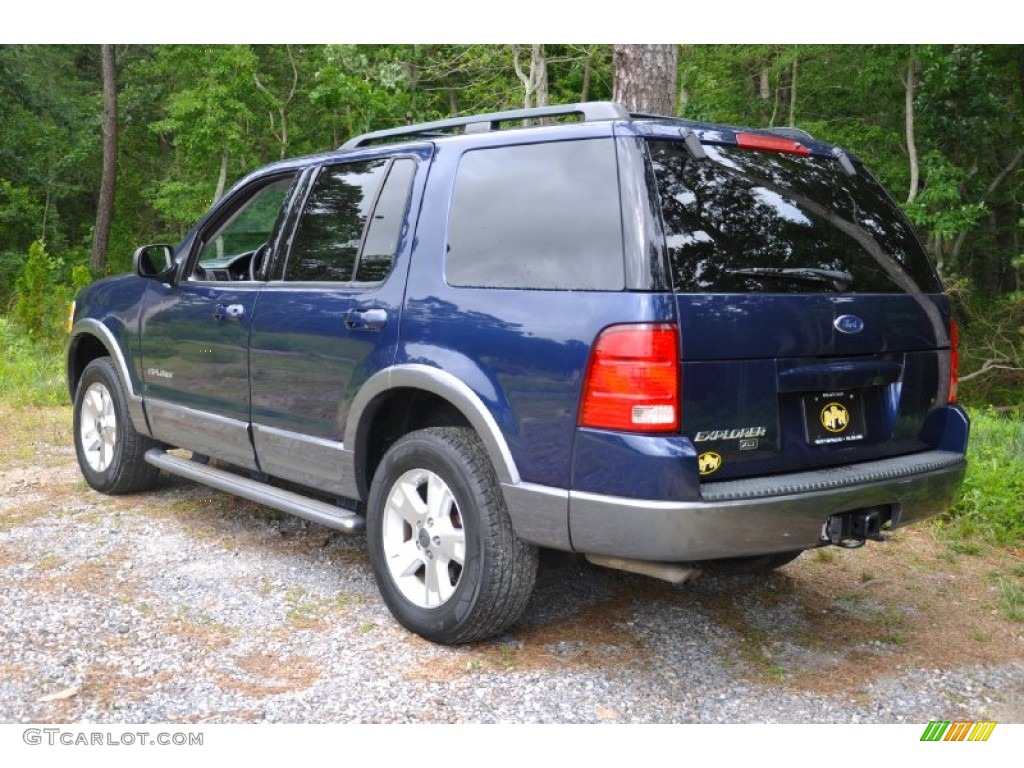 2004 Explorer XLT 4x4 - Dark Blue Pearl Metallic / Gray photo #4
