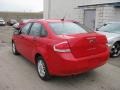 Vermillion Red - Focus SE Sedan Photo No. 3