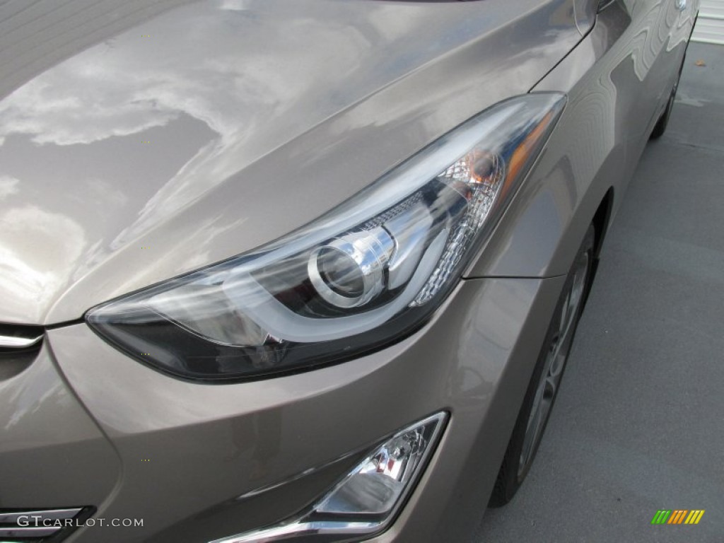 2016 Elantra Limited - Desert Bronze / Black photo #9