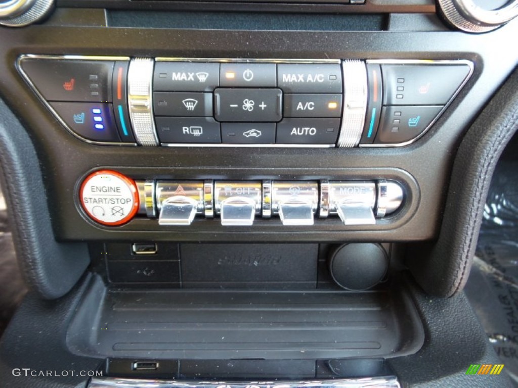 2015 Ford Mustang GT Coupe Controls Photo #105559903