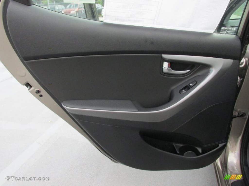 2016 Elantra Limited - Desert Bronze / Black photo #18