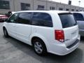 Stone White - Grand Caravan SXT Photo No. 4