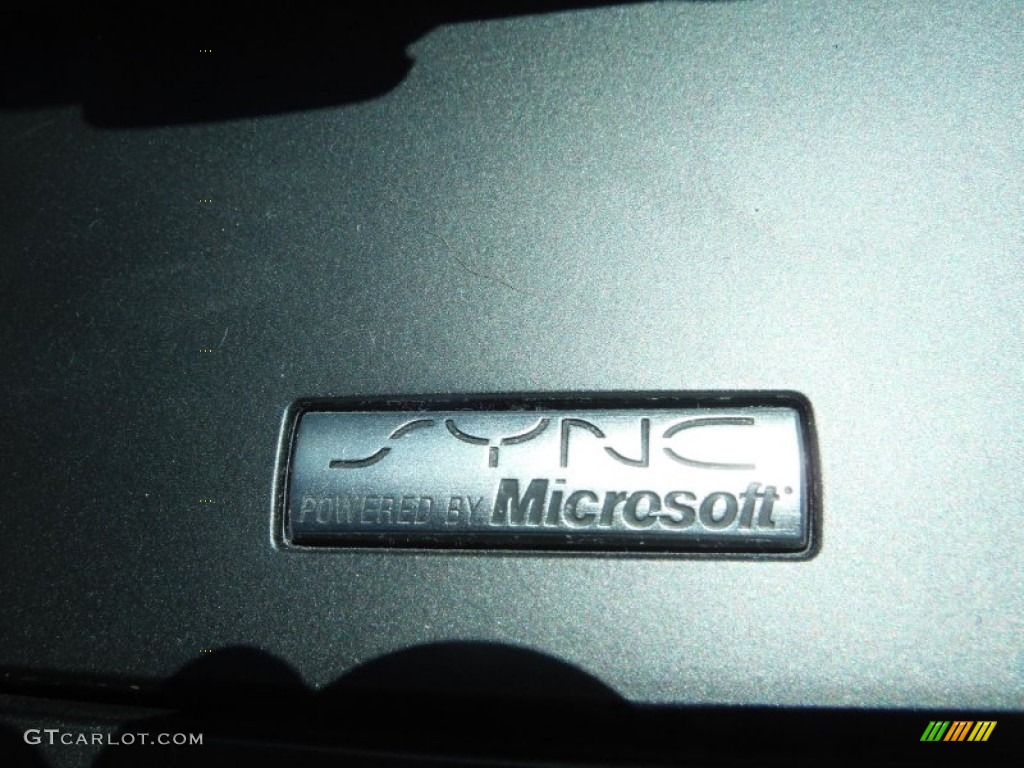 2013 Explorer XLT 4WD - Ingot Silver Metallic / Medium Light Stone photo #19