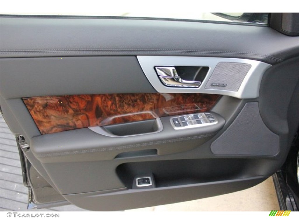 2015 Jaguar XF 2.0T Premium Warm Charcoal/Warm Charcoal Door Panel Photo #105576819