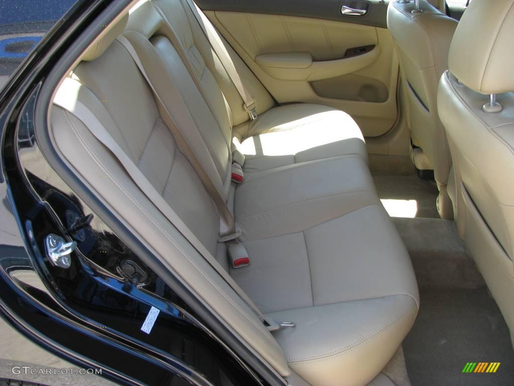 2006 Accord EX-L Sedan - Nighthawk Black Pearl / Ivory photo #8