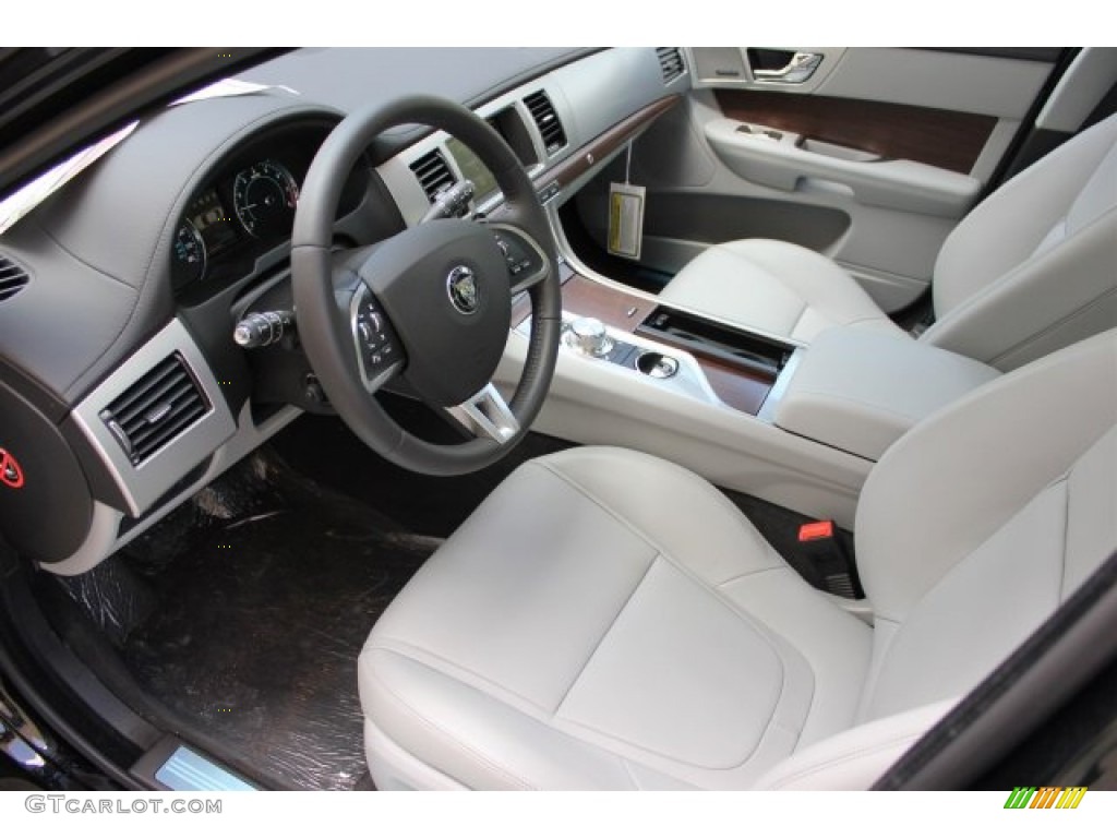 Dove/Warm Charcoal Interior 2015 Jaguar XF 2.0T Premium Photo #105578330