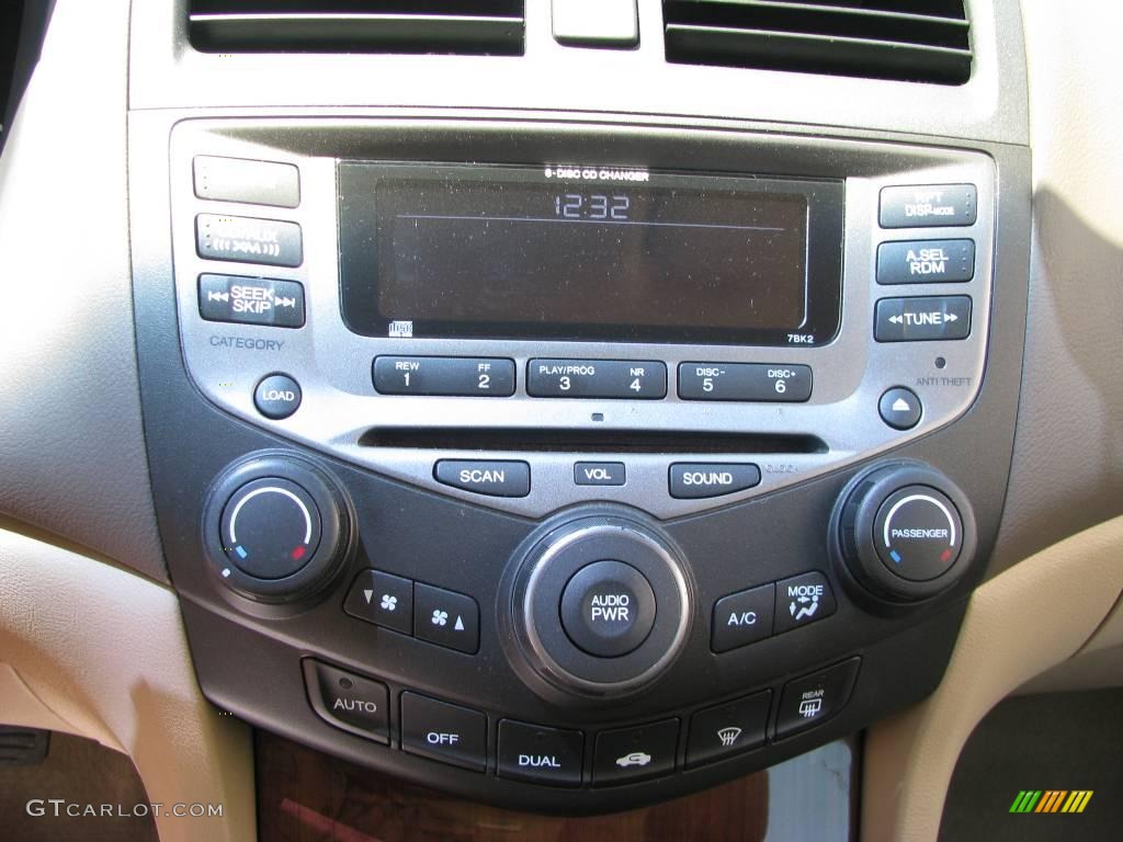 2006 Accord EX-L Sedan - Nighthawk Black Pearl / Ivory photo #13