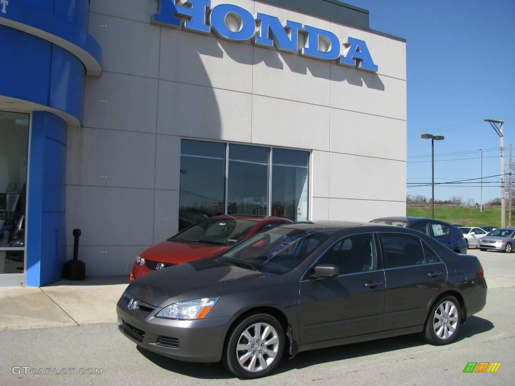 2006 Accord EX-L V6 Sedan - Carbon Bronze Pearl / Black photo #1