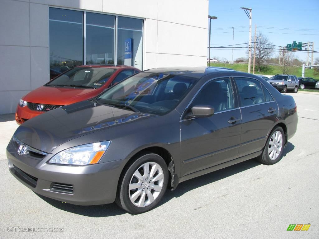 2006 Accord EX-L V6 Sedan - Carbon Bronze Pearl / Black photo #2