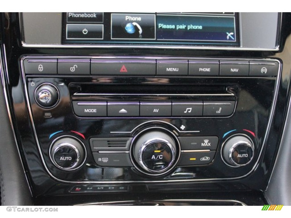 2015 Jaguar XJ XJL Supercharged Controls Photo #105579393