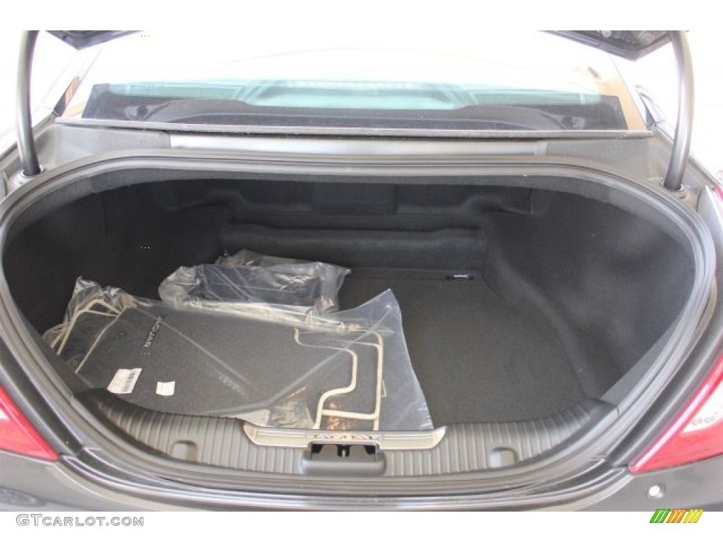 2015 Jaguar XJ XJL Supercharged Trunk Photo #105579804
