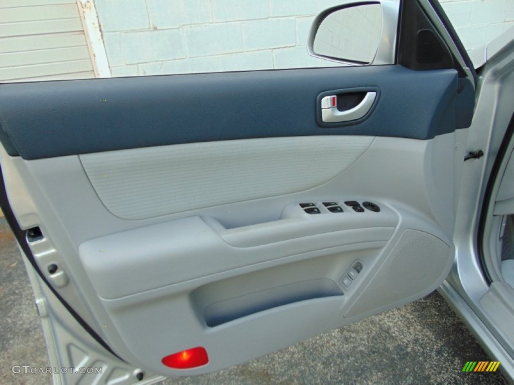 2008 Hyundai Sonata GLS Gray Door Panel Photo #105580362