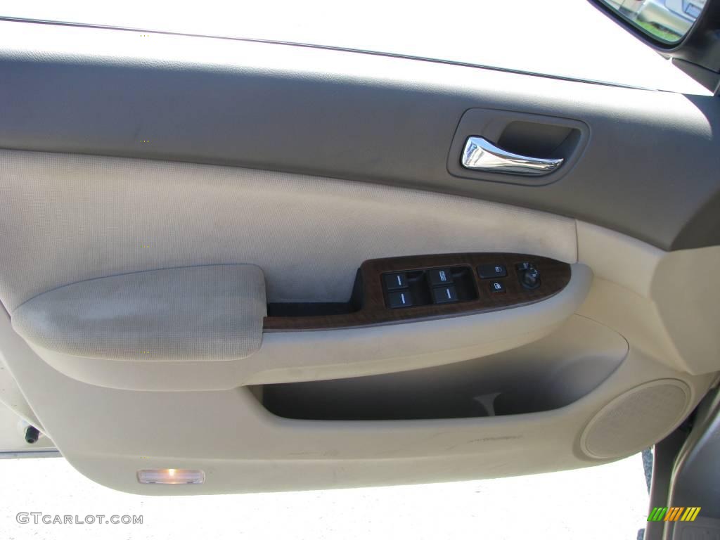 2006 Accord EX Sedan - Desert Mist Metallic / Ivory photo #10