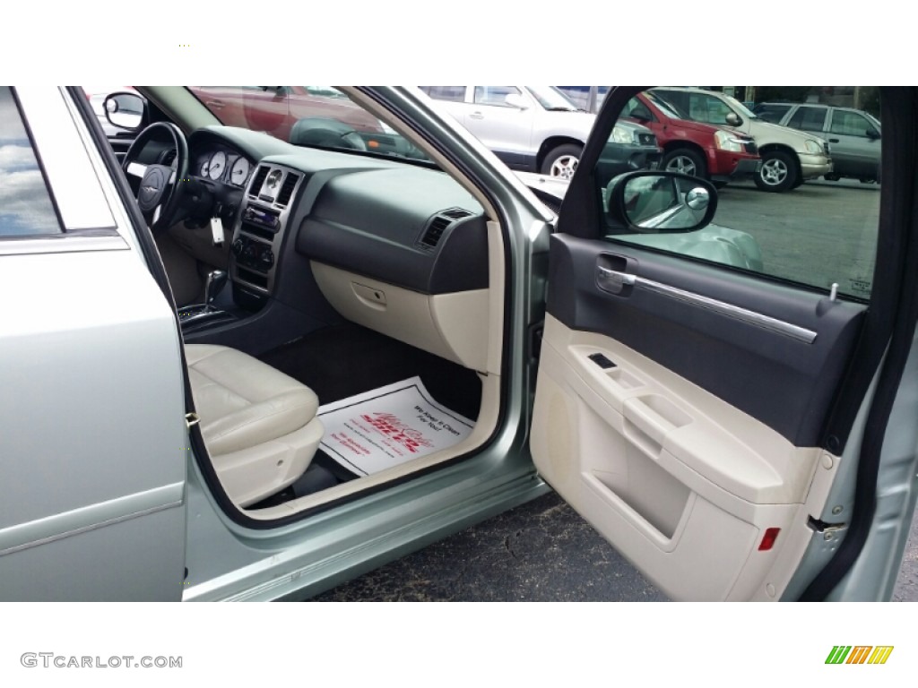 2005 300 Touring - Satin Jade Pearl / Dark Slate Gray/Medium Slate Gray photo #9