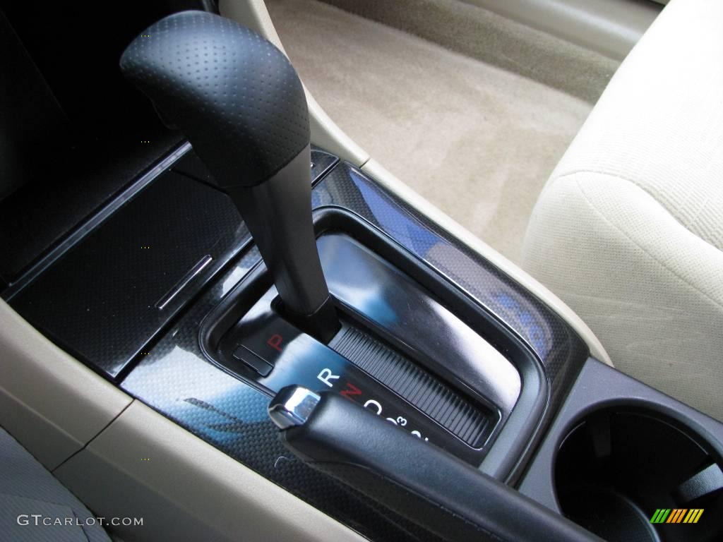 2006 Accord SE Sedan - Nighthawk Black Pearl / Ivory photo #11