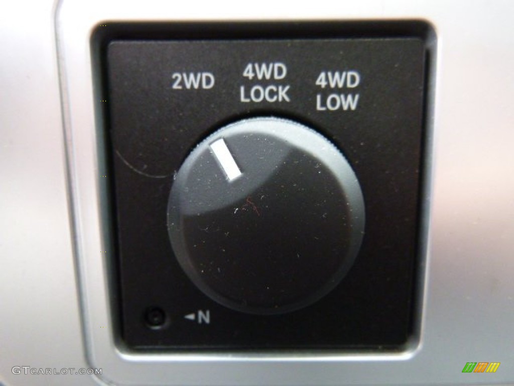 2008 Ram 2500 Laramie Quad Cab 4x4 - Brilliant Black Crystal Pearl / Medium Slate Gray photo #16