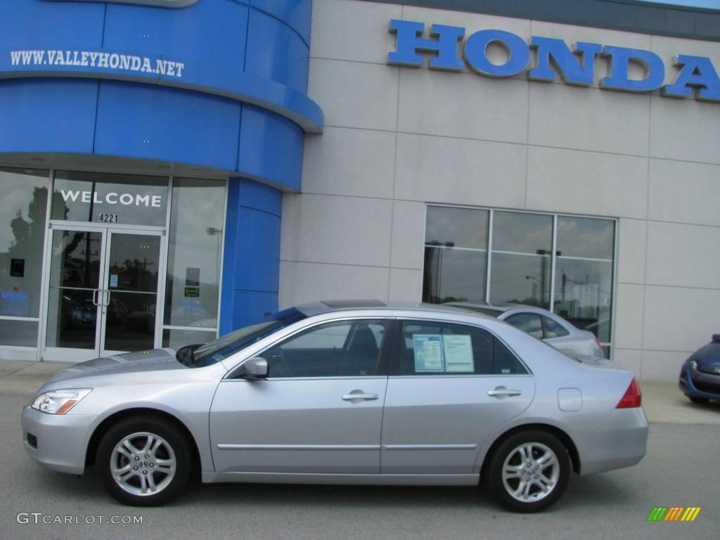 2006 Accord EX Sedan - Alabaster Silver Metallic / Black photo #3