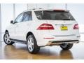 Polar White - ML 350 Photo No. 3