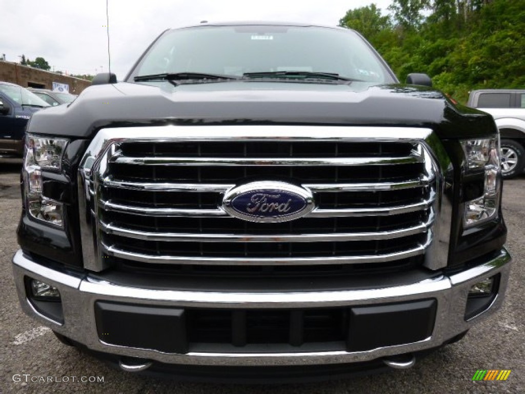 2015 F150 XLT SuperCrew 4x4 - Tuxedo Black Metallic / Medium Earth Gray photo #6