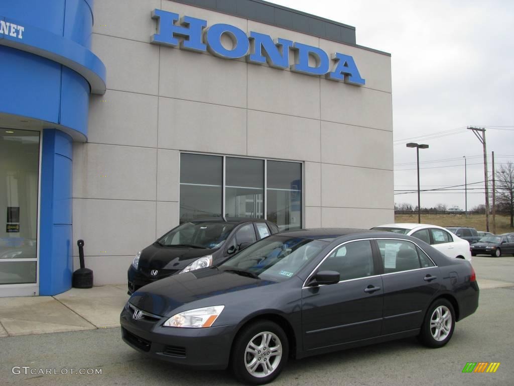 2006 Accord SE Sedan - Graphite Pearl / Gray photo #1