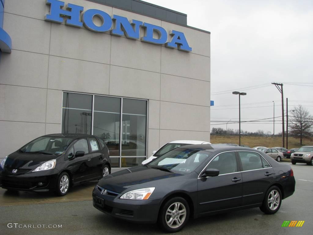 2006 Accord SE Sedan - Graphite Pearl / Gray photo #1