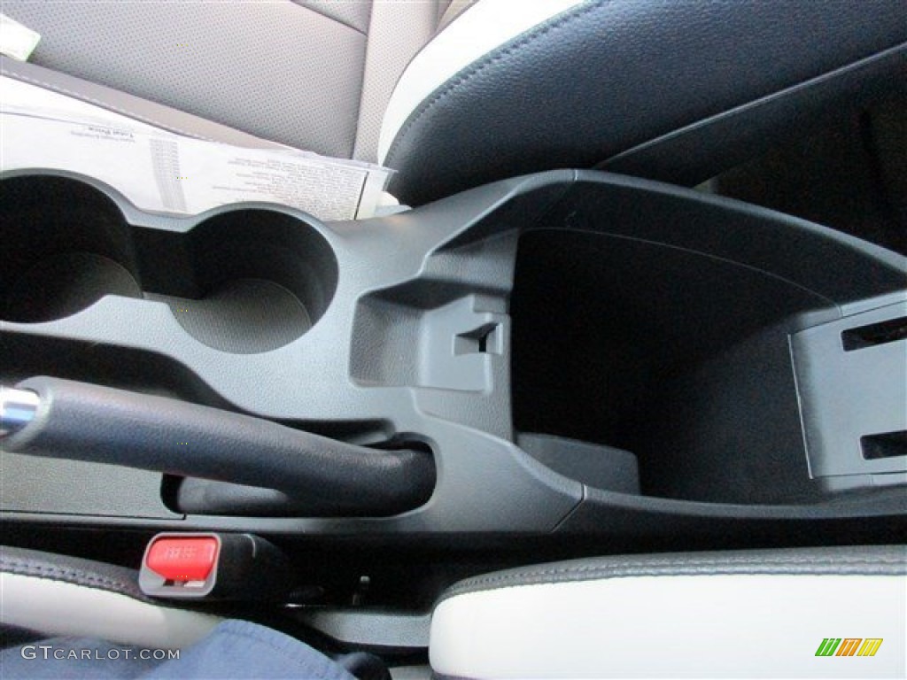 2015 Veloster Turbo - Elite White / Black photo #26