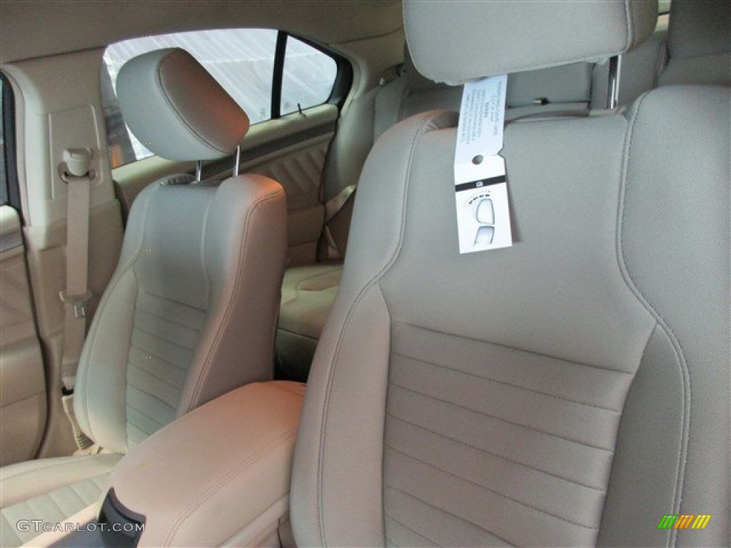 2015 Taurus SE - Deep Impact Blue Metallic / Dune photo #9