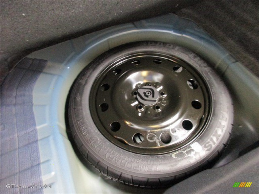 2015 Taurus SE - Deep Impact Blue Metallic / Dune photo #13