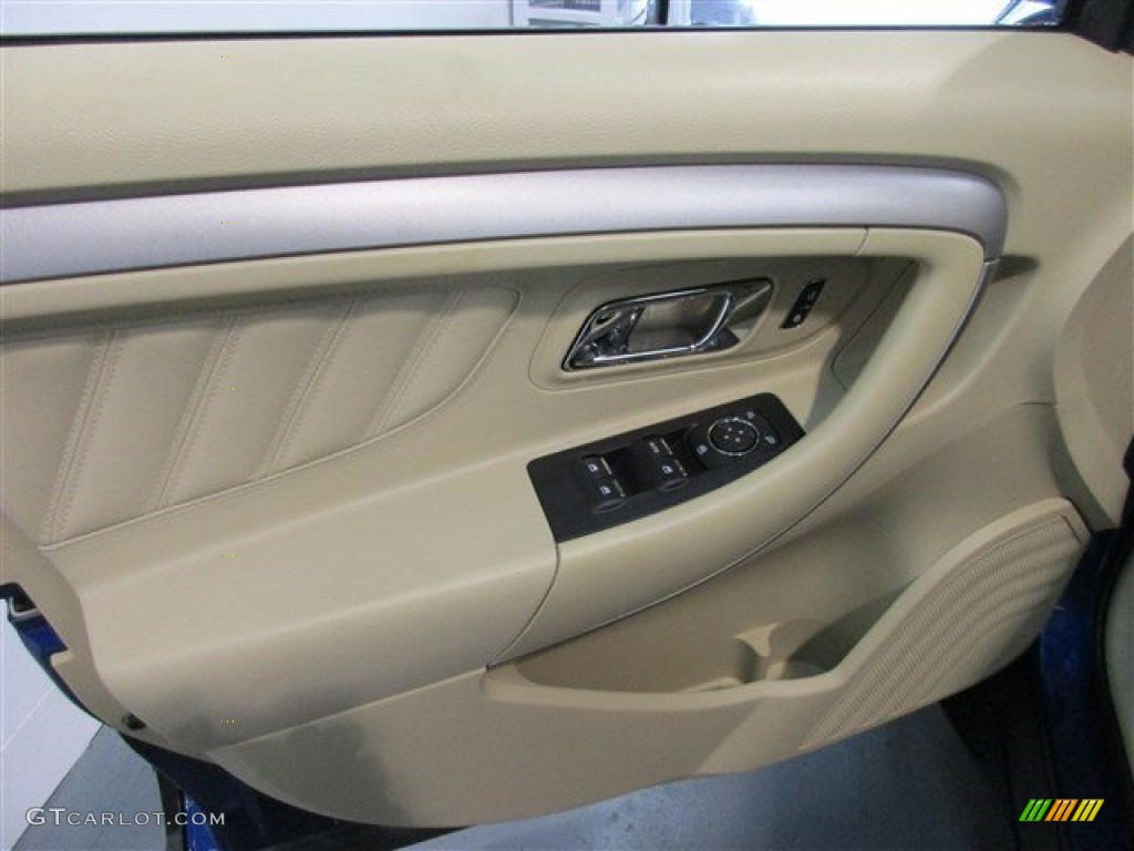 2015 Taurus SE - Deep Impact Blue Metallic / Dune photo #14