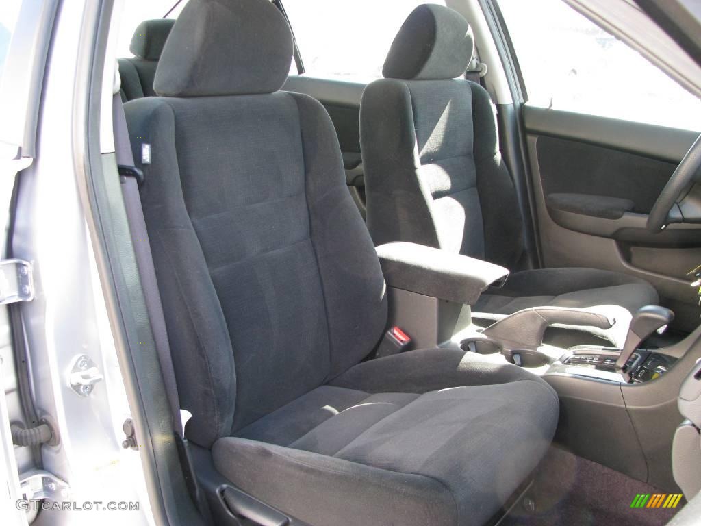 2006 Accord SE Sedan - Alabaster Silver Metallic / Black photo #8