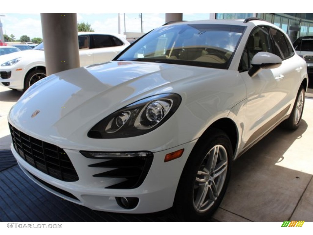 White 2016 Porsche Macan S Exterior Photo #105598869