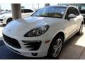 Front 3/4 View of 2016 Macan S