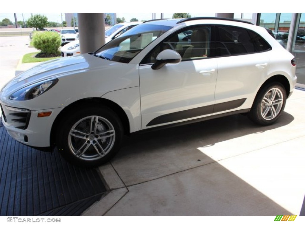 White 2016 Porsche Macan S Exterior Photo #105598906