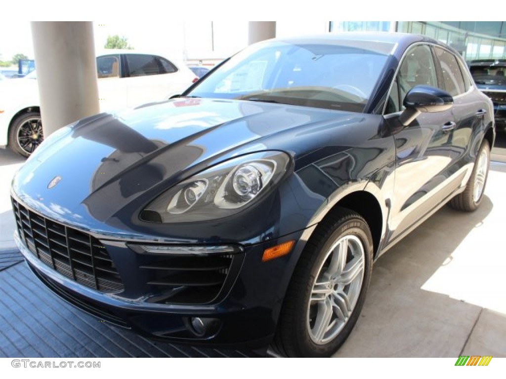 Dark Blue Metallic 2016 Porsche Macan S Exterior Photo #105599676